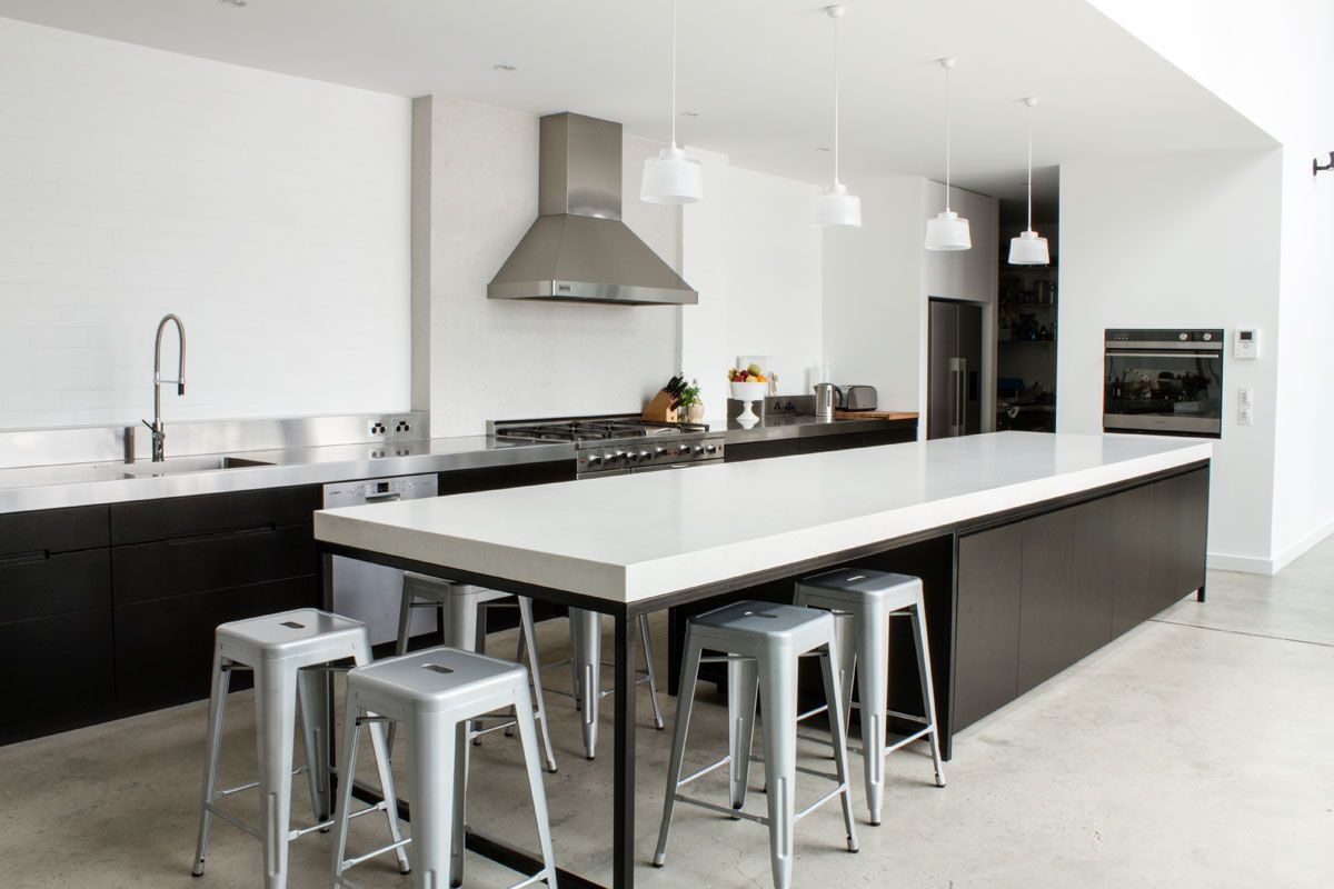 Modern Kitchen Table With Bench
 Rock music legend Mark Lizotte s warehouse conversion with