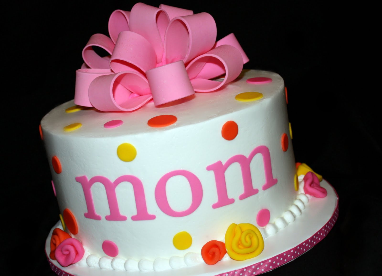 Mom Birthday Cake
 Mom Birthday Cakes