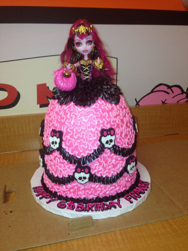 Monster High Birthday Cake
 Monster High birthday cake Desserts