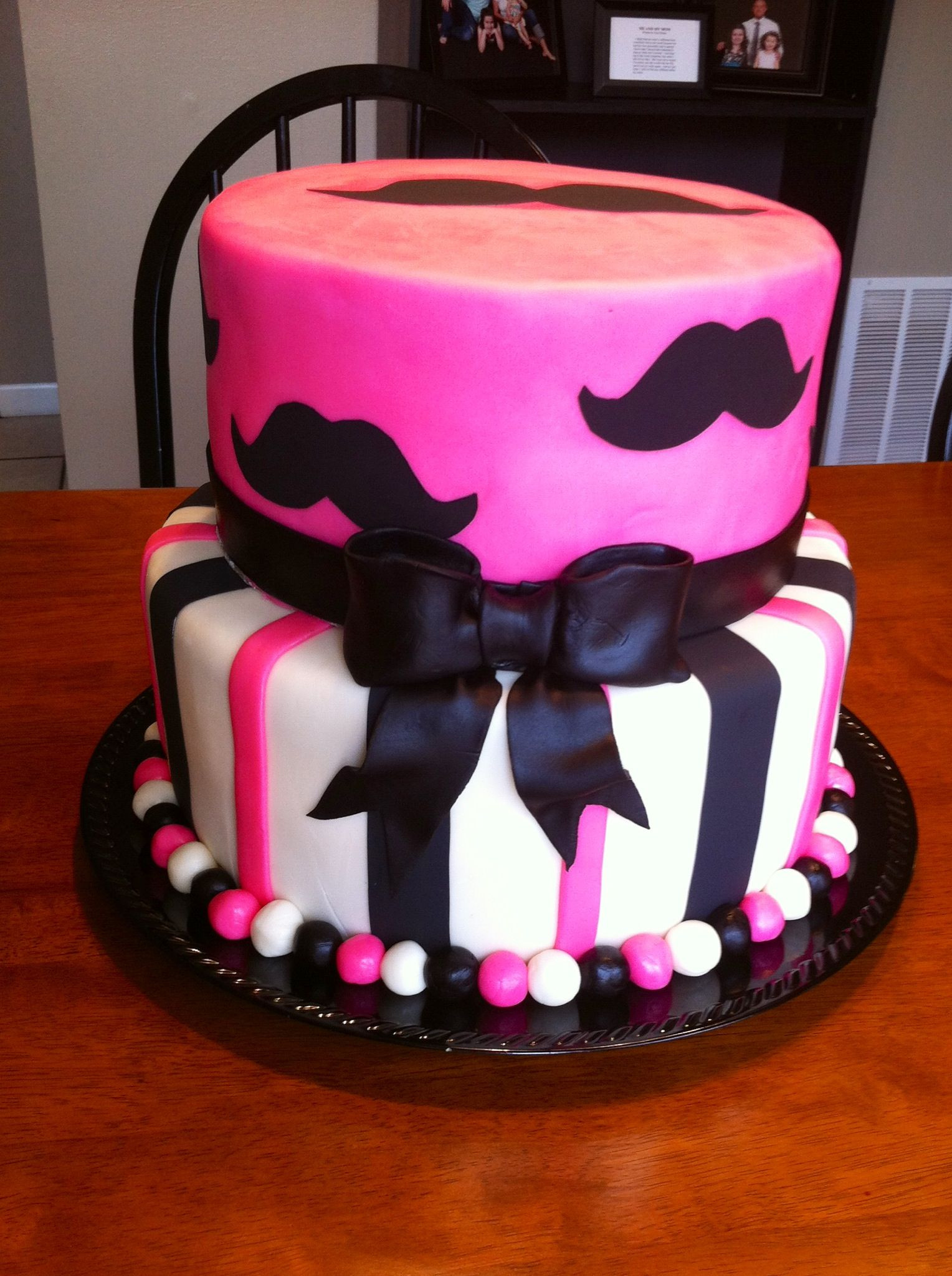 Mustache Birthday Cake
 Mustache birthday cake ybe not with pink but teal or