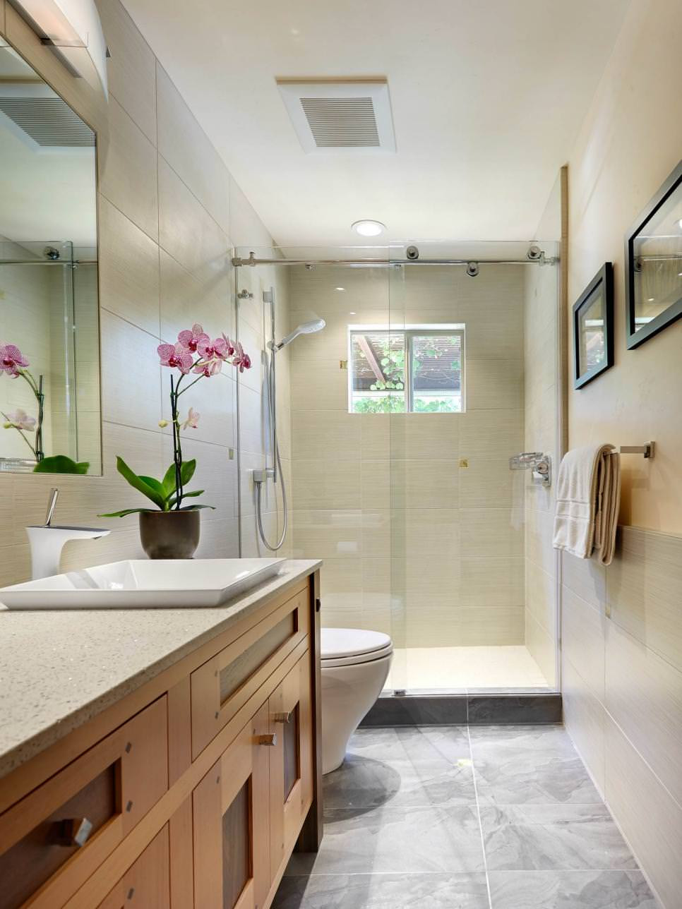 Narrow Bathroom Designs
 25 Narrow Bathroom Designs Decorating Ideas