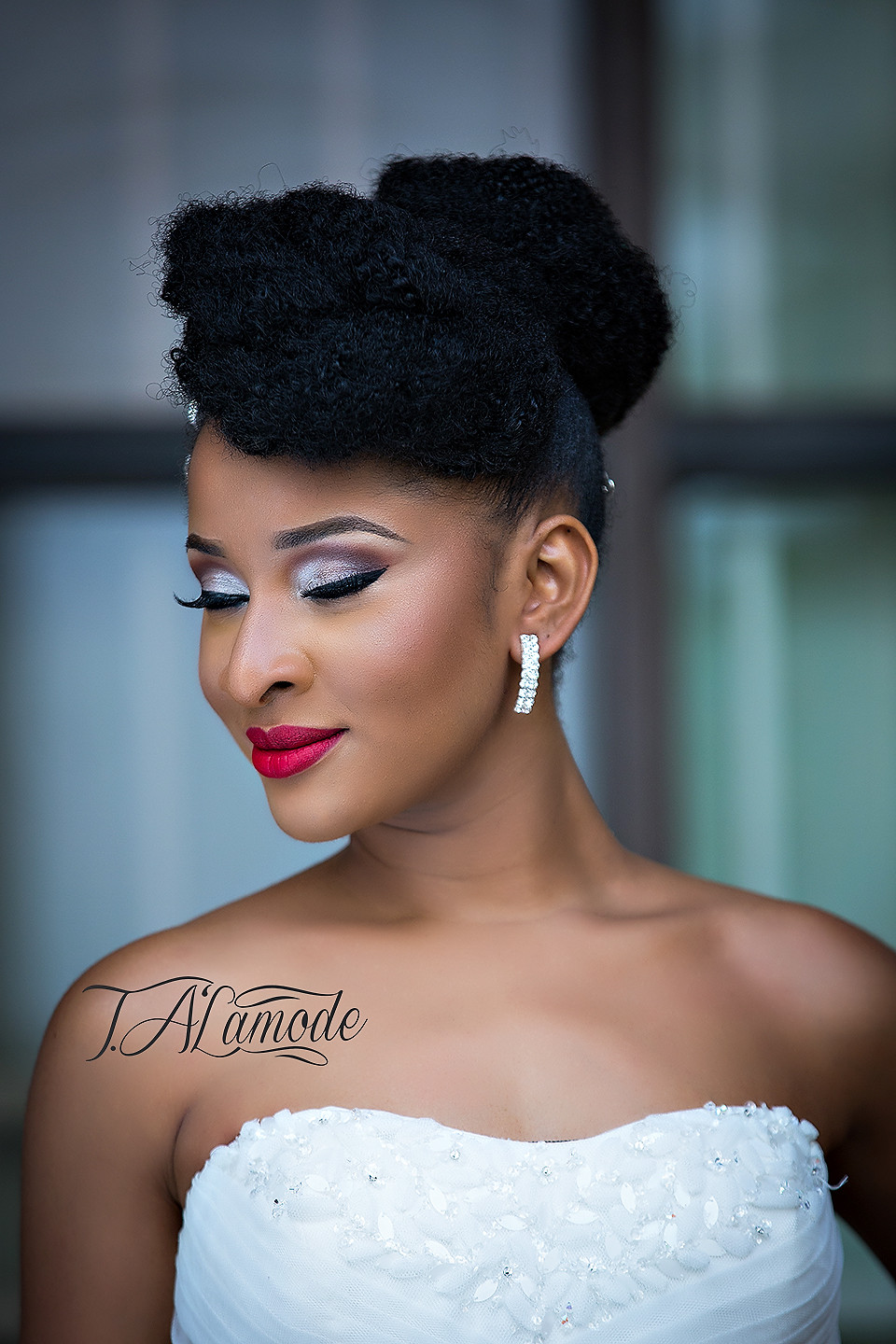 Natural Hairstyle For Wedding
 Striking Natural Hair Looks for the 2015 Bride T Alamode