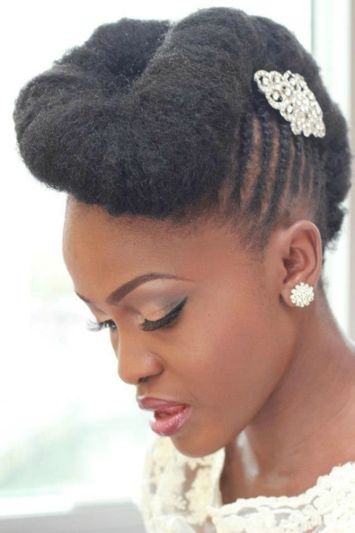 Natural Hairstyle For Wedding
 7 Wedding Styles for Natural Hair Brides to Be