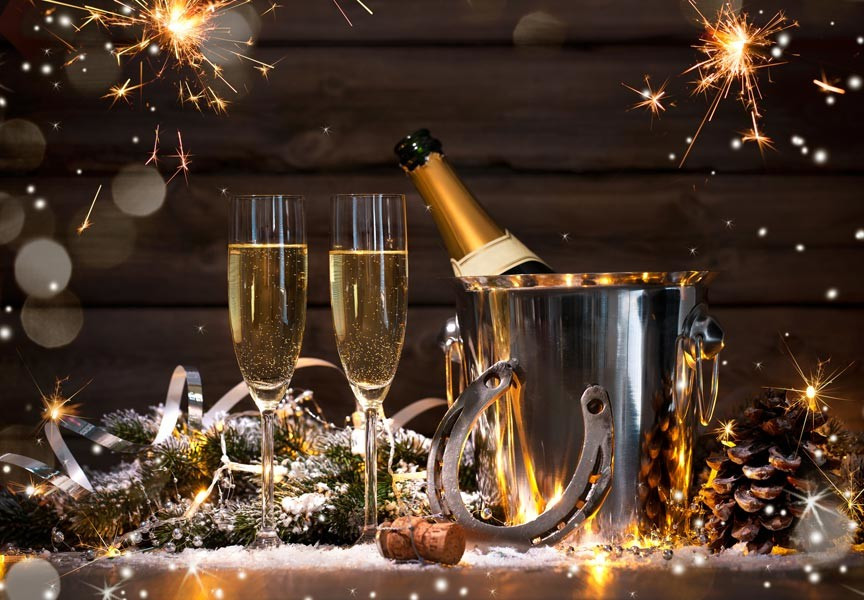 New Year'S Eve Dinner
 Celebrate In Style With English Inn s New Year s Eve