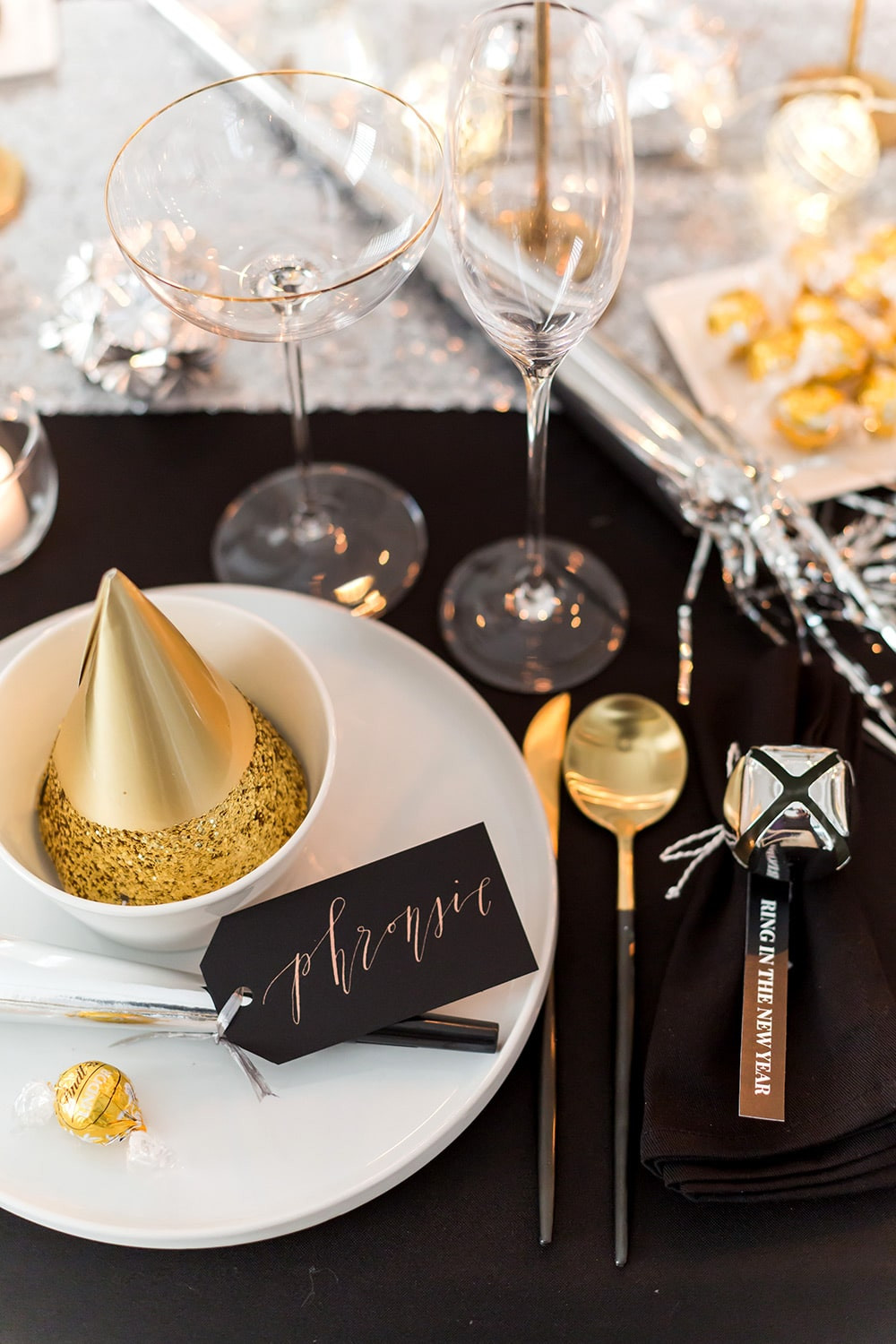 New Year'S Eve Dinner
 How to Host a New Year s Eve Dinner Party