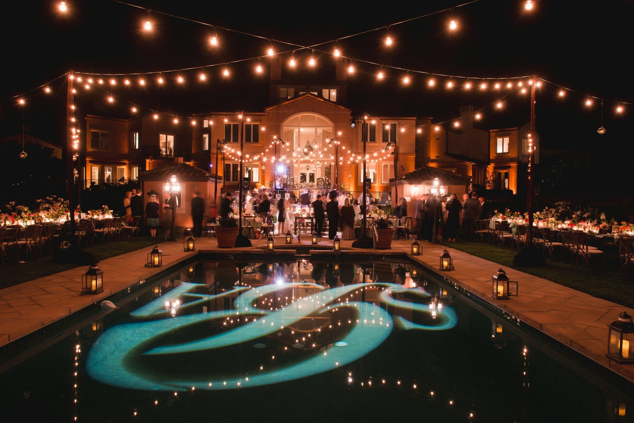 Night Pool Party Ideas
 12 Essential Pool Party Ideas for Your Mid Summer Soirée