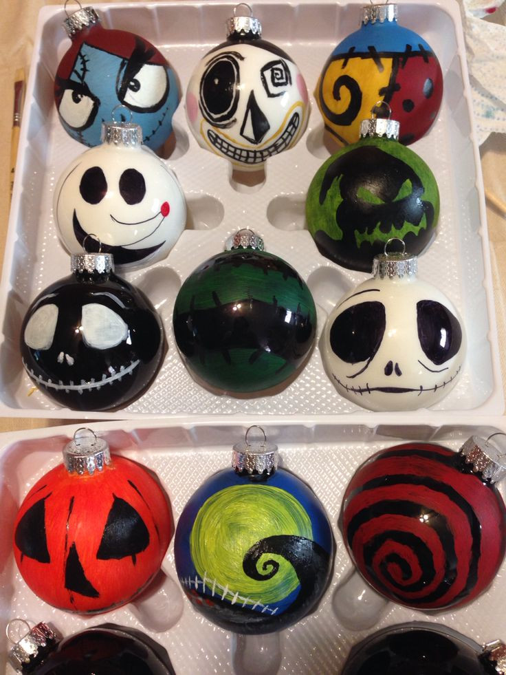 Nightmare Before Christmas Decorations DIY
 Diy do it yourself Christmas decorations Tim Burton bulbs