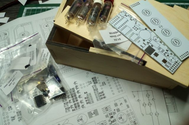 Nixie Tube Clock DIY Kit
 Nixie tube clock DIY kit 2 3 with IN 16 Tubes in wood box
