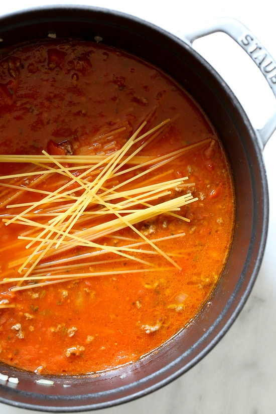 One Pot Spaghetti With Jar Sauce
 The Best e Pot Spaghetti with Jar Sauce Best Round Up