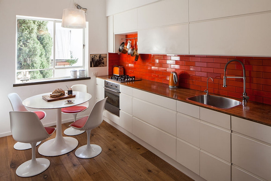 Orange Backsplash Kitchen
 Bright orange backsplash in the kitchen Decoist