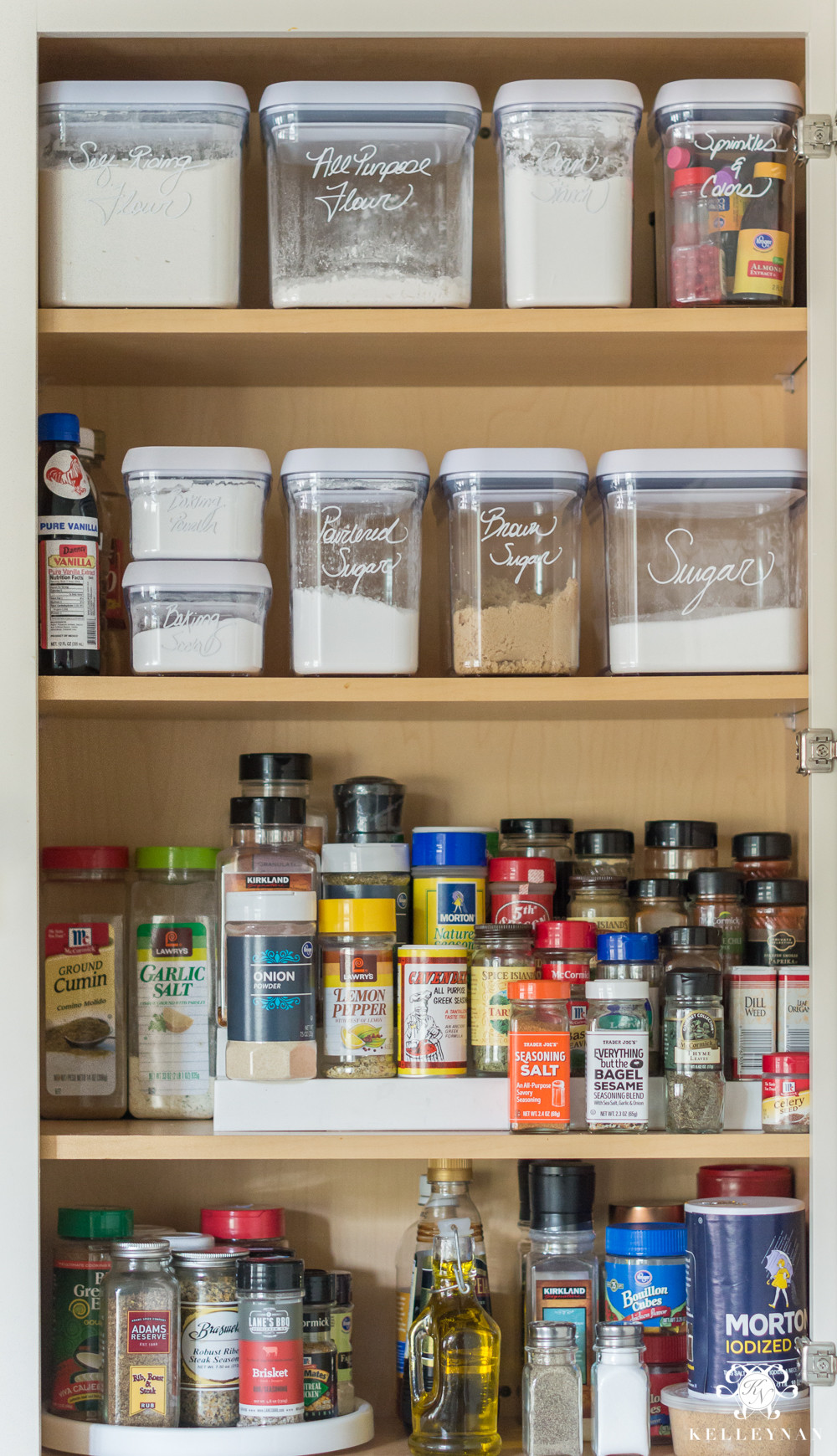 Organize Kitchen Cabinets
 Easy Organized Baking and Spice Cabinet