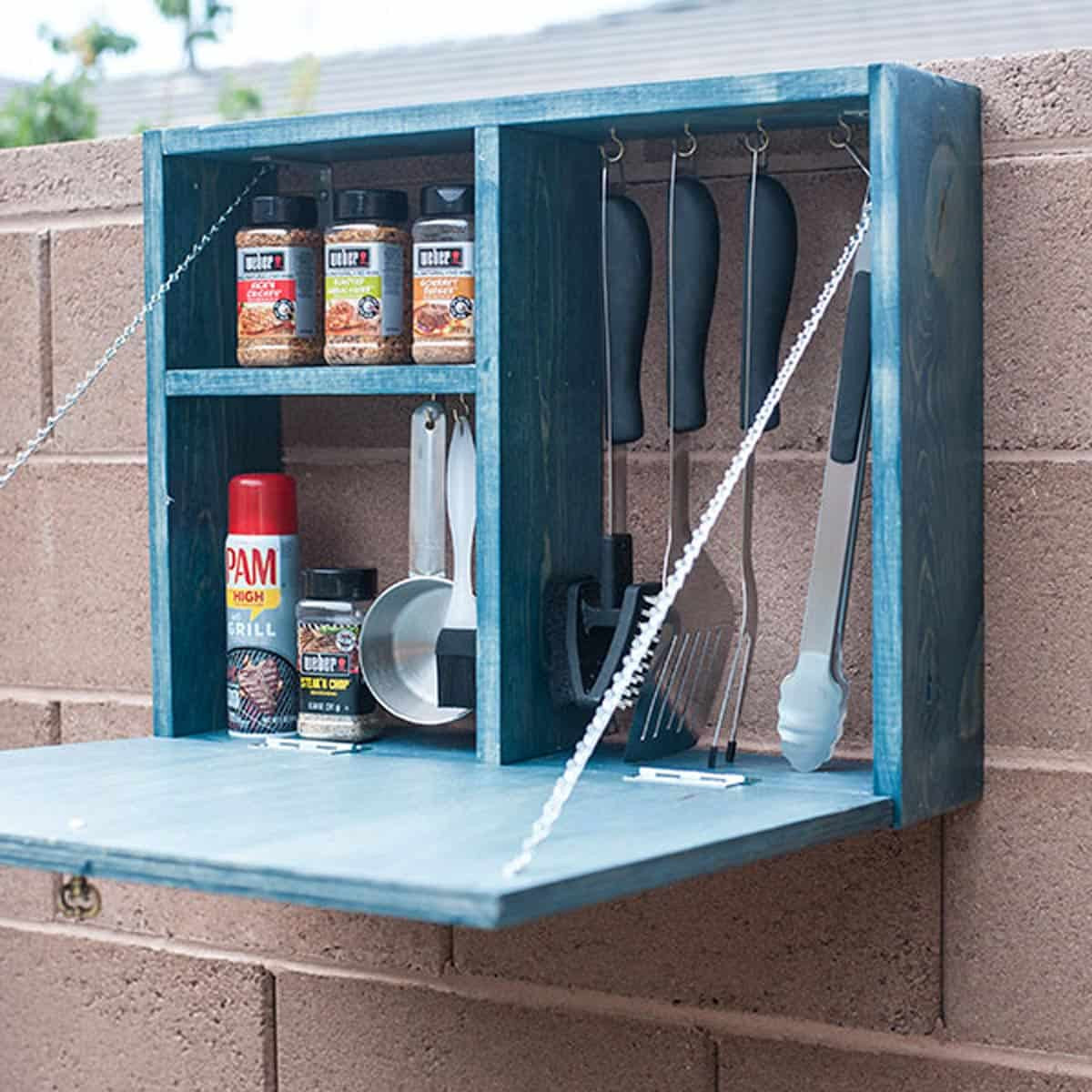 Outdoor Cabinet DIY
 13 DIYs That Will Help Spruce Up Your Outdoor Kitchen