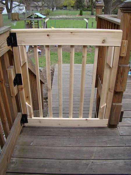Outdoor Kids Gate
 Safety Gates for Kids – HomesFeed