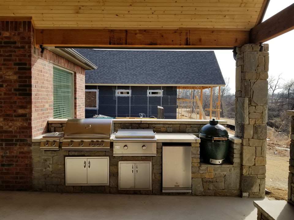 Outdoor Kitchen Builders
 Everything Outdoors Outdoor Kitchens and Barbeque