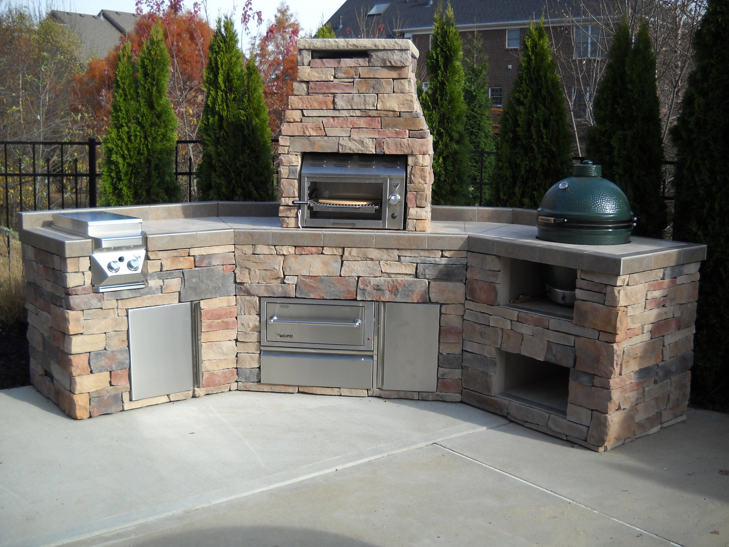 Outdoor Kitchen Islands
 Outdoor Kitchen Islands from Zagers Pool & Spa in Grand