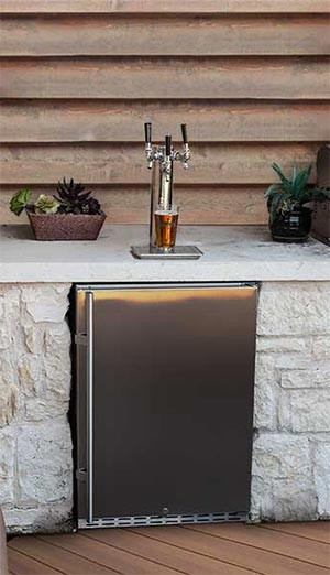 Outdoor Kitchen Kegerator
 8 Tips for Designing an Awesome Outdoor Kitchen