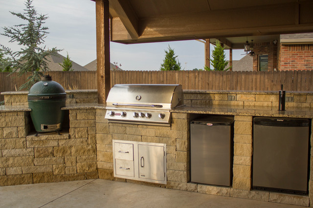 Outdoor Kitchen Kegerator
 Outdoor Kitchen with Grill Green Egg and Kegerator