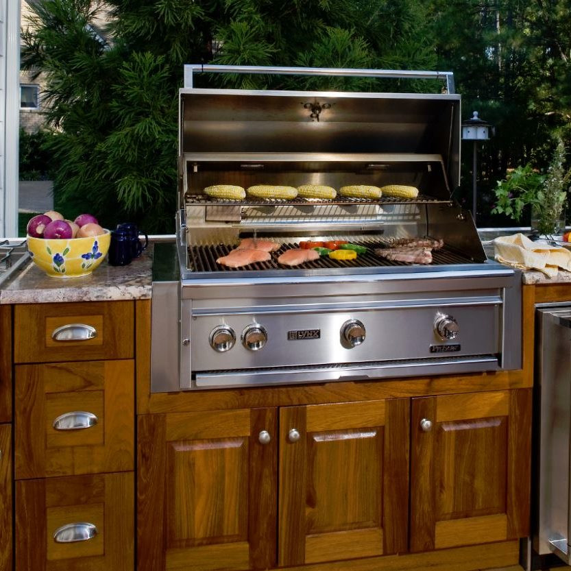 Outdoor Kitchen Naples
 Outdoor Kitchen Design and Fabrication