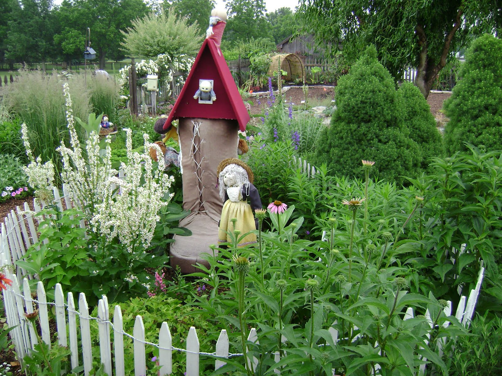 Outdoor Landscape Fun
 Garden Ideas For Kids For The Endless Memories