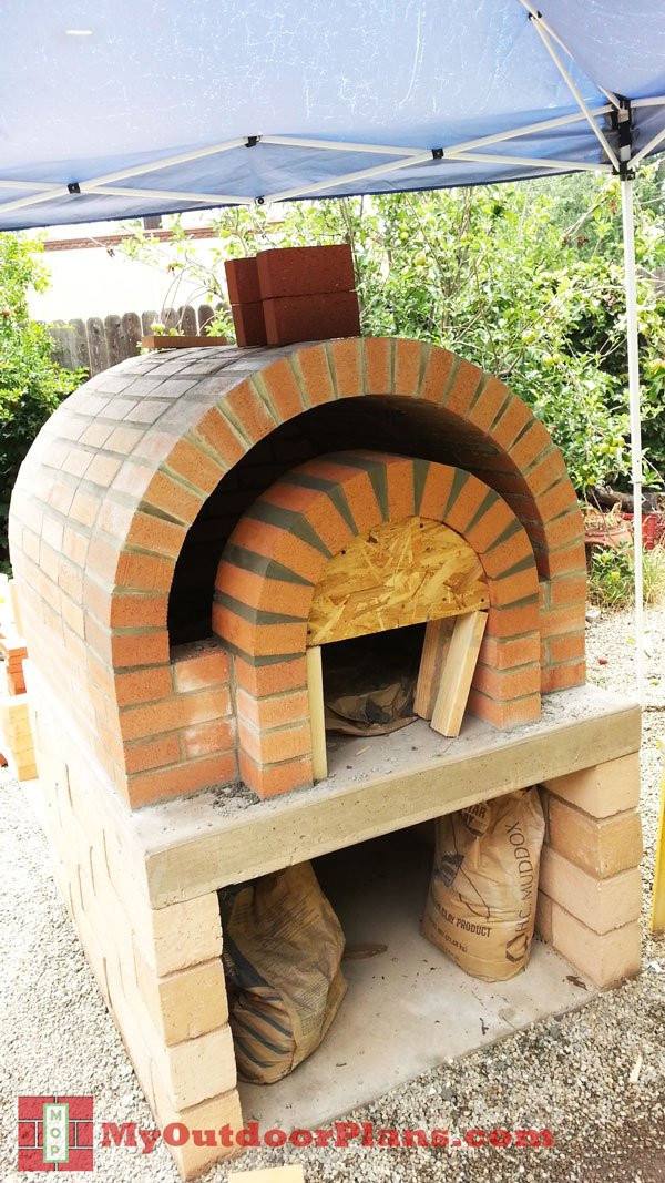 Outdoor Oven DIY
 DIY Brick Pizza Oven MyOutdoorPlans