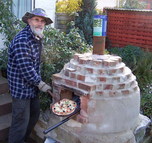 Outdoor Oven DIY
 pizza oven Ecodiy DIY eco house
