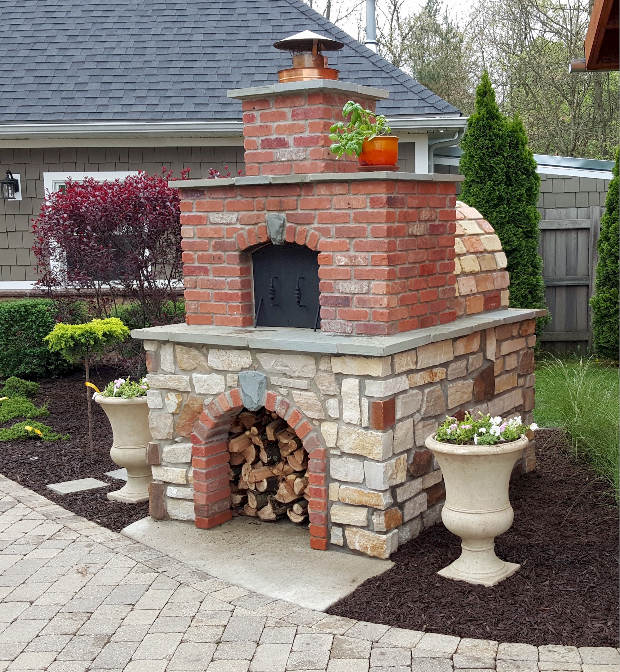 Outdoor Oven DIY
 DIY Wood Fired Outdoor Brick Pizza Ovens Are Not ly Easy