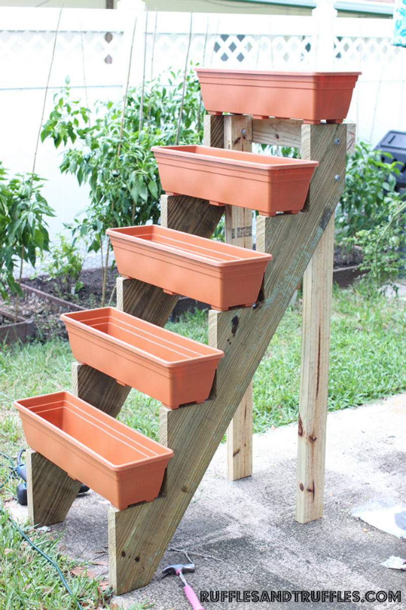 Outdoor Planters DIY
 How to Make Vertical Planter Garden DIY & Crafts