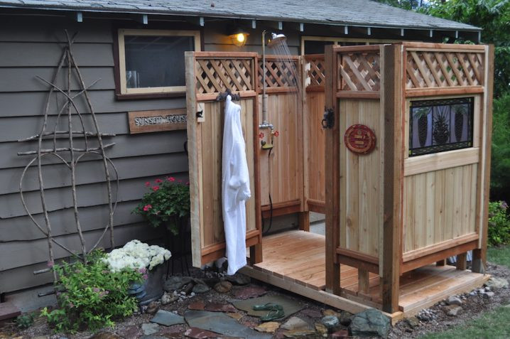 Outdoor Shower DIY
 10 Amazing DIY Outdoor Showers You Can Make in No Time