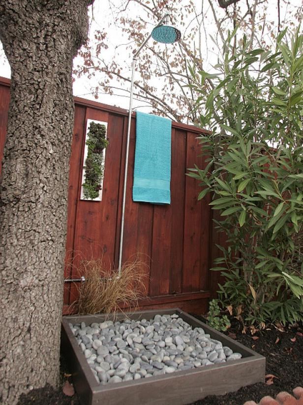 Outdoor Shower DIY
 10 Amazing DIY Outdoor Showers You Can Make in No Time