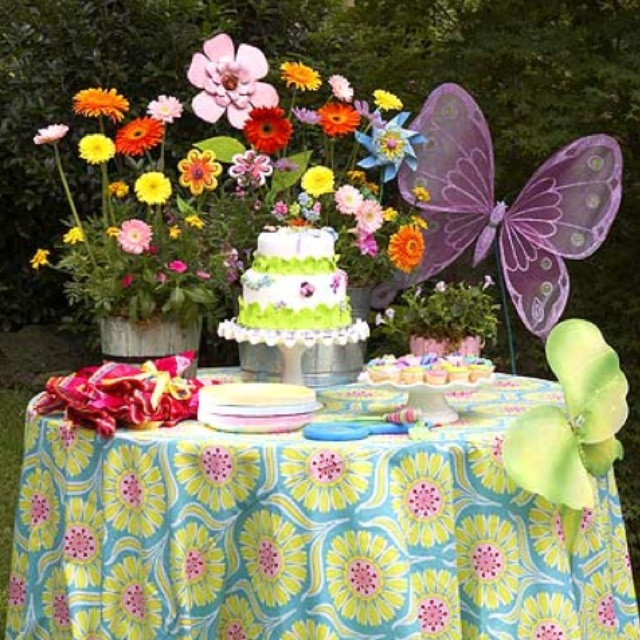 Outdoor Summer Birthday Party Ideas
 Fun Outdoor Birthday Party Décor Ideas