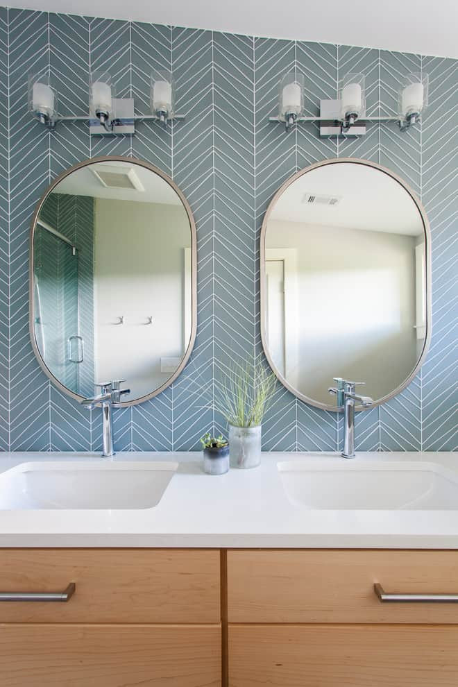 Oval Bathroom Mirror
 20 Best Oval Mirror Ideas for your Bathroom