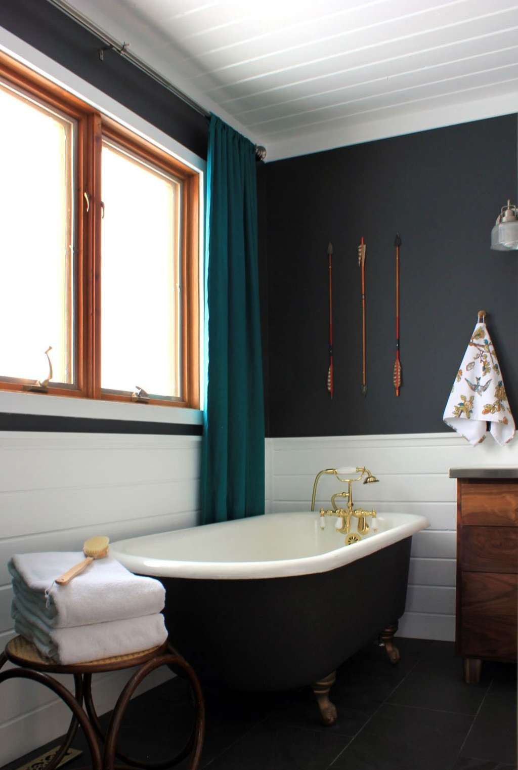 Paint Colors For Small Bathrooms
 Best Paint Colors for Small Bathrooms