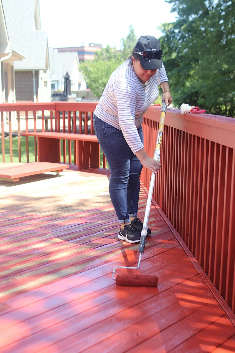 Painting Between Deck Boards
 Stain Your Deck the Right Way with Olympic Stains