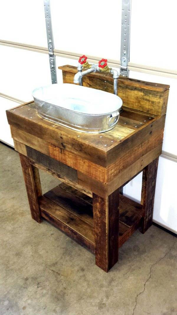 Pallet Bathroom Vanity
 27 Beautiful DIY Bathroom Pallet Projects For a Rustic