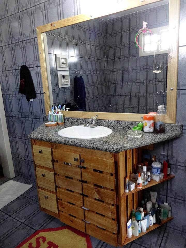 Pallet Bathroom Vanity
 DIY Pallet Furniture and Decoration Ideas