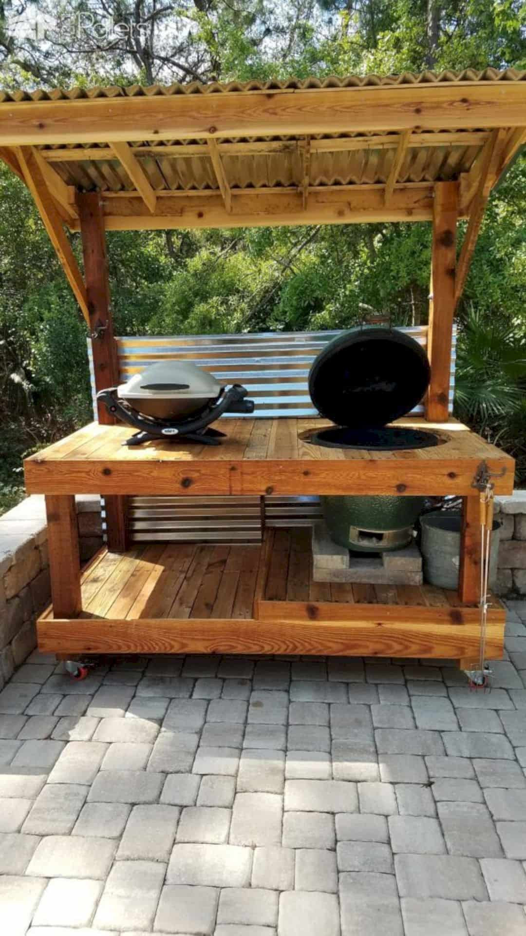 Pallet Outdoor Kitchen
 16 Stunning DIY Pallet Projects for Your Kitchen