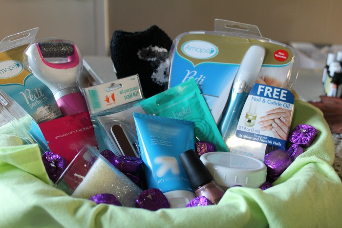 Pamper Yourself Gift Basket Ideas
 How to Create a Pamper Me Gift Basket for a Friend