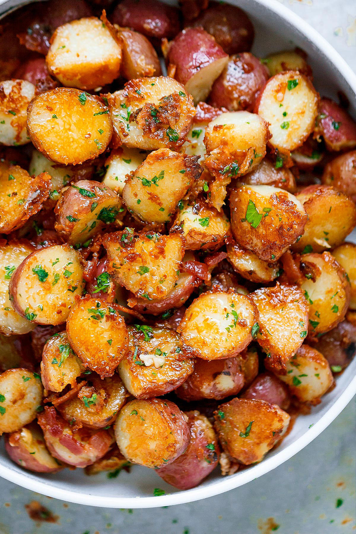 Parmesan Garlic Roasted Potatoes - Design Corral