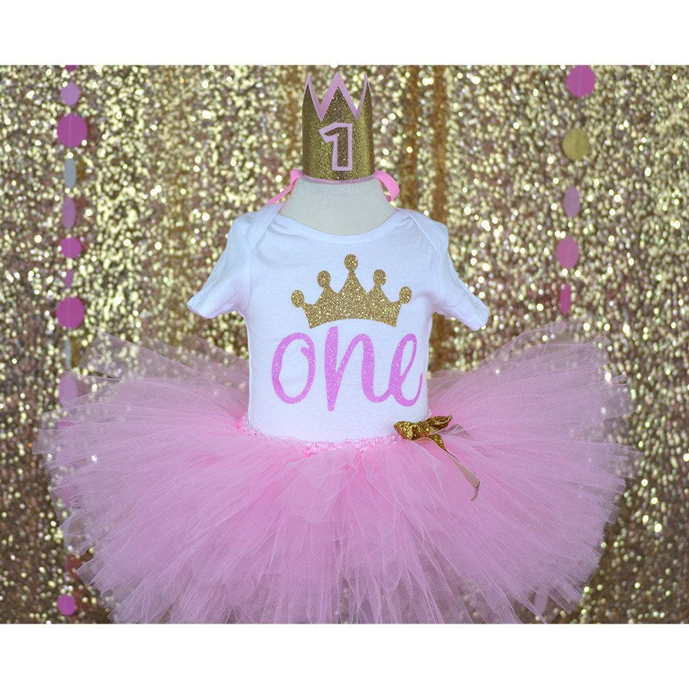 Party Theme For 1 Year Old Baby Girl
 Princess Style outfit Princess party First birthday
