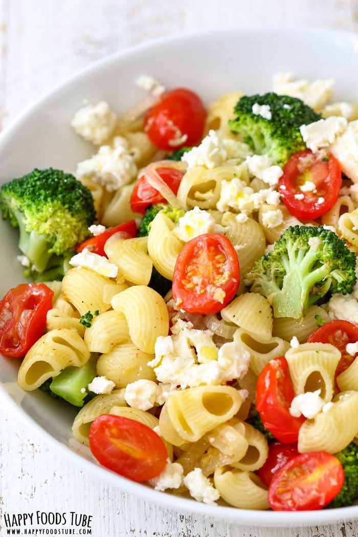 Pasta Salad With Broccoli
 Broccoli Tomato Pasta Salad Happy Foods Tube