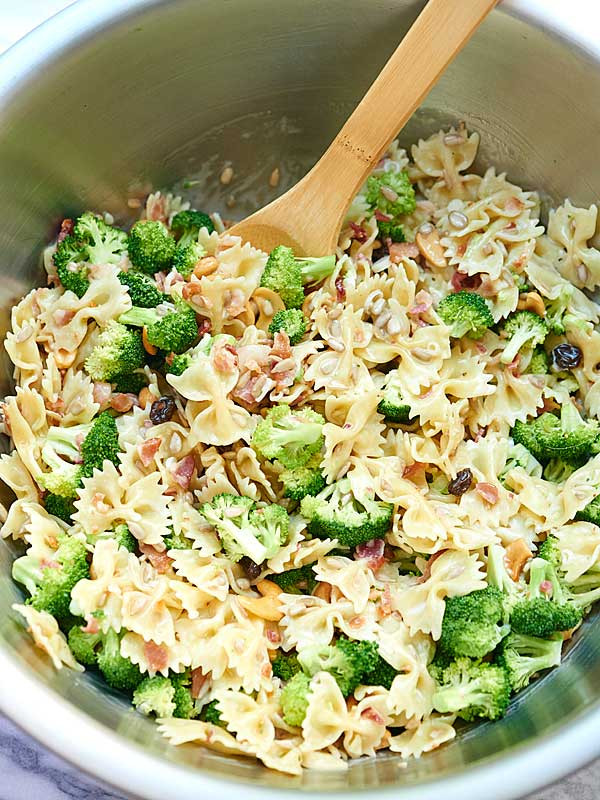 Pasta Salad With Broccoli
 Broccoli Salad Recipe Best Pasta Salad Side Dish