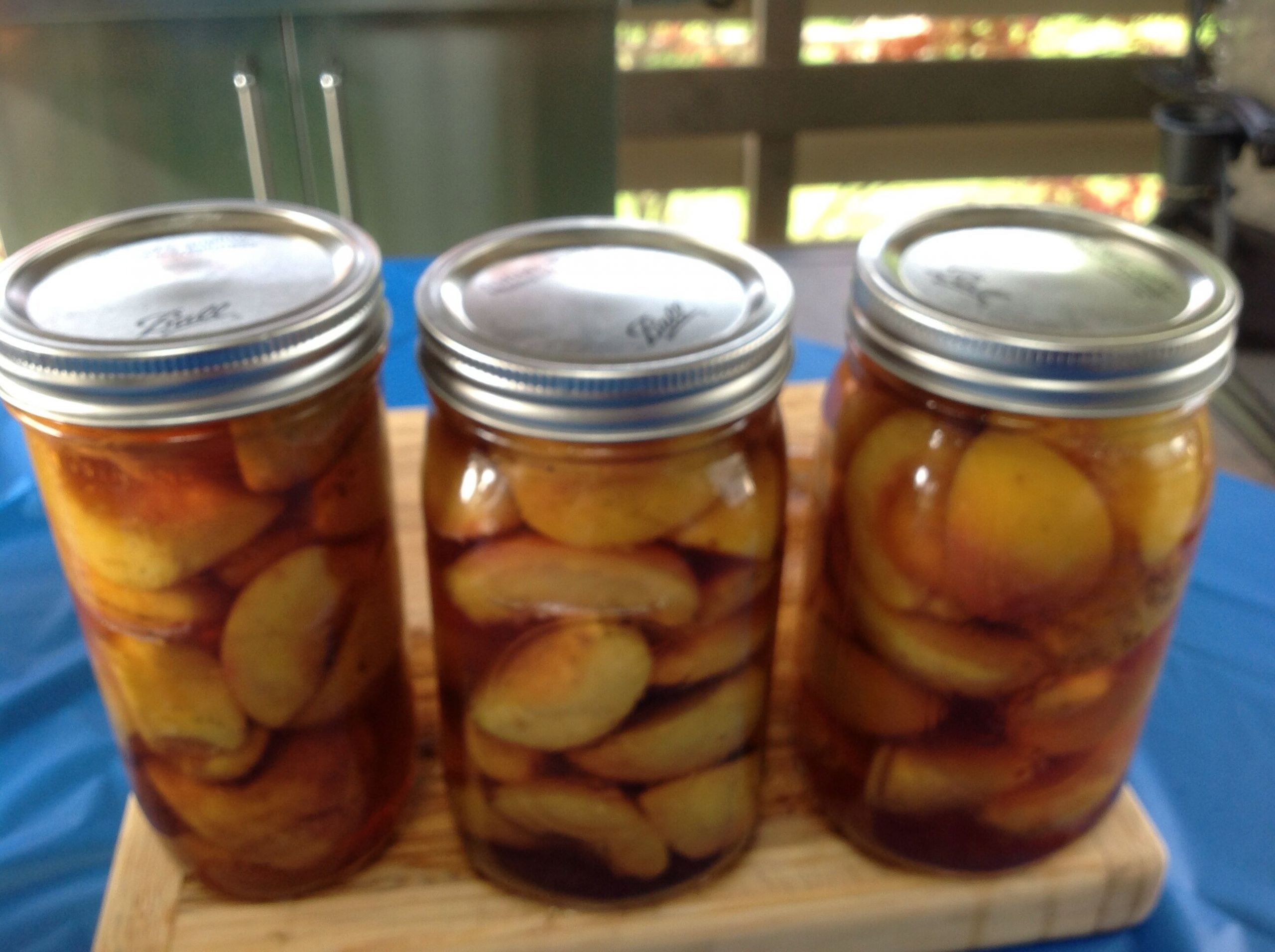 Peach Canning Recipes
 Honey Spiced Peaches