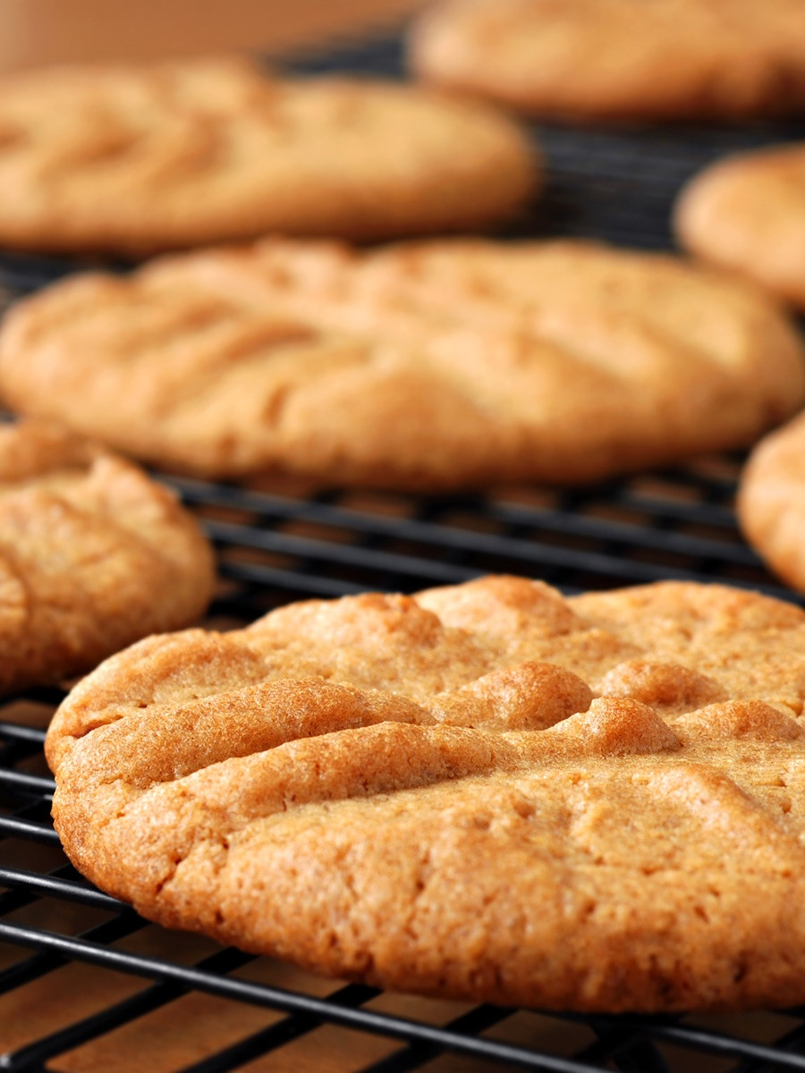 Peanut Butter Cookies For Two
 1 2 3 Ingre nt Peanut Butter Cookies with Vegan Option