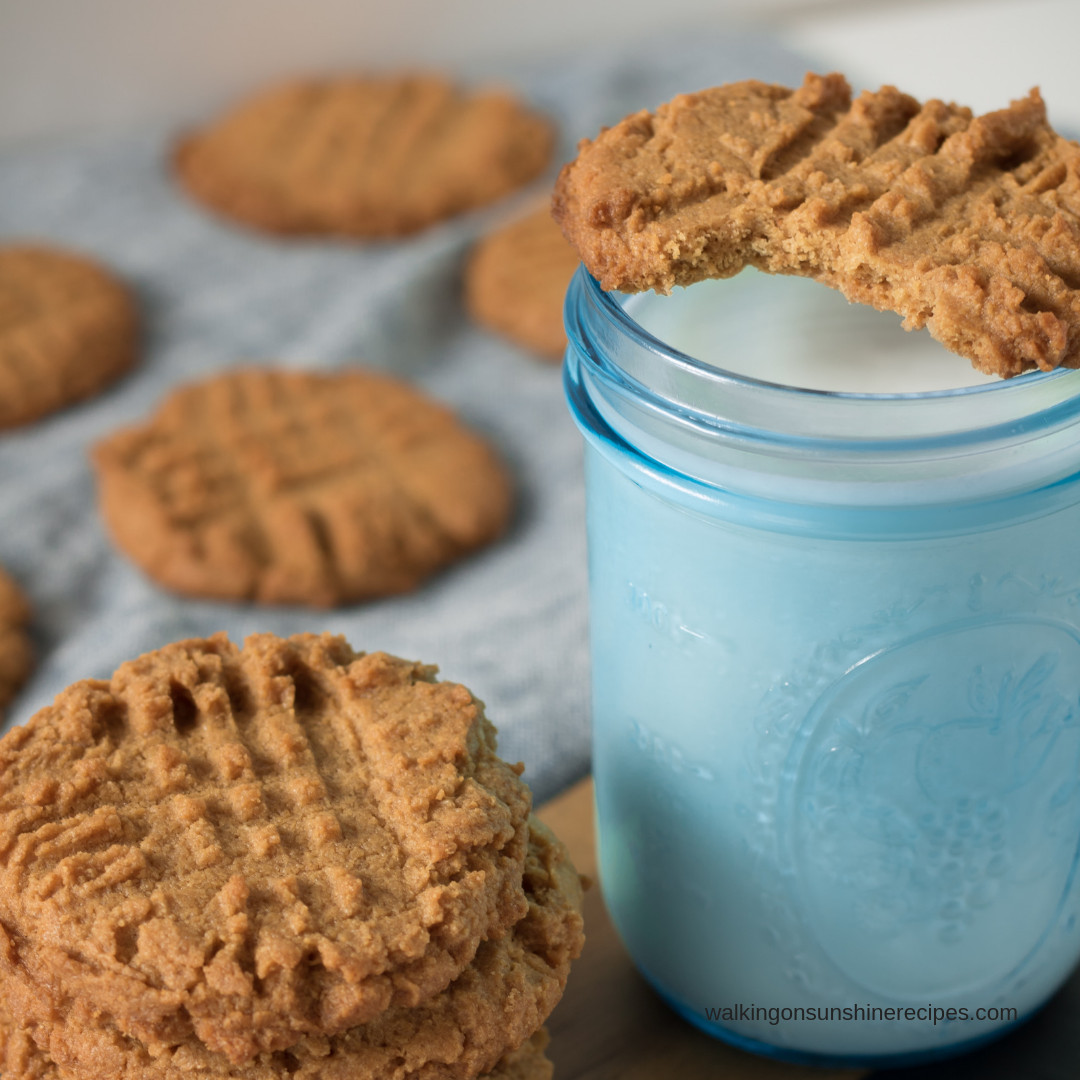 Peanut Butter Cookies No Butter
 Peanut Butter Cookies made with No Added Sugar or Flour