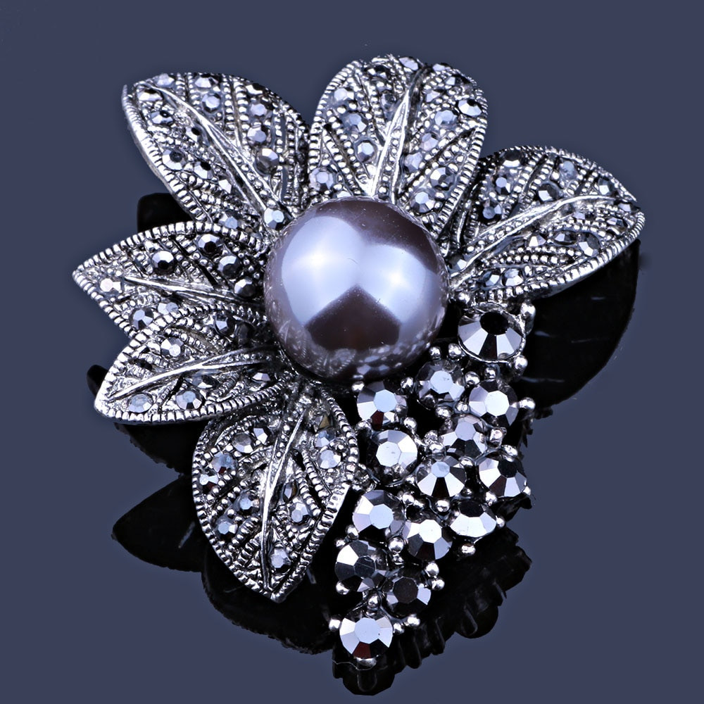 Pearl Brooches
 Retro Style Black Rhinestones Brooches & Pins Simulated