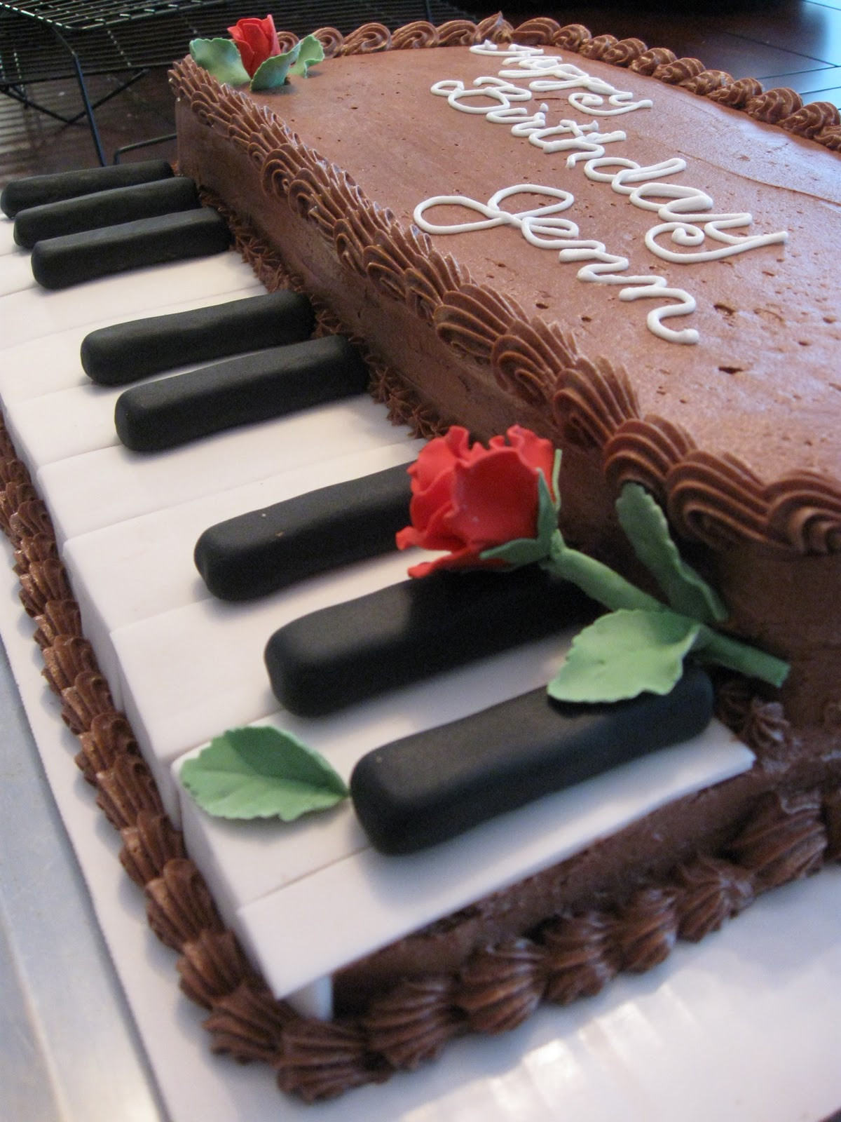 Piano Birthday Cake
 Baking Journey Making a Piano Keyboard Cake