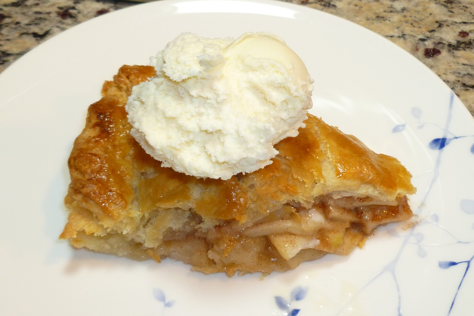 Pie And Ice Cream
 The Pastry Chef s Baking Apple Pie for National Pie Month