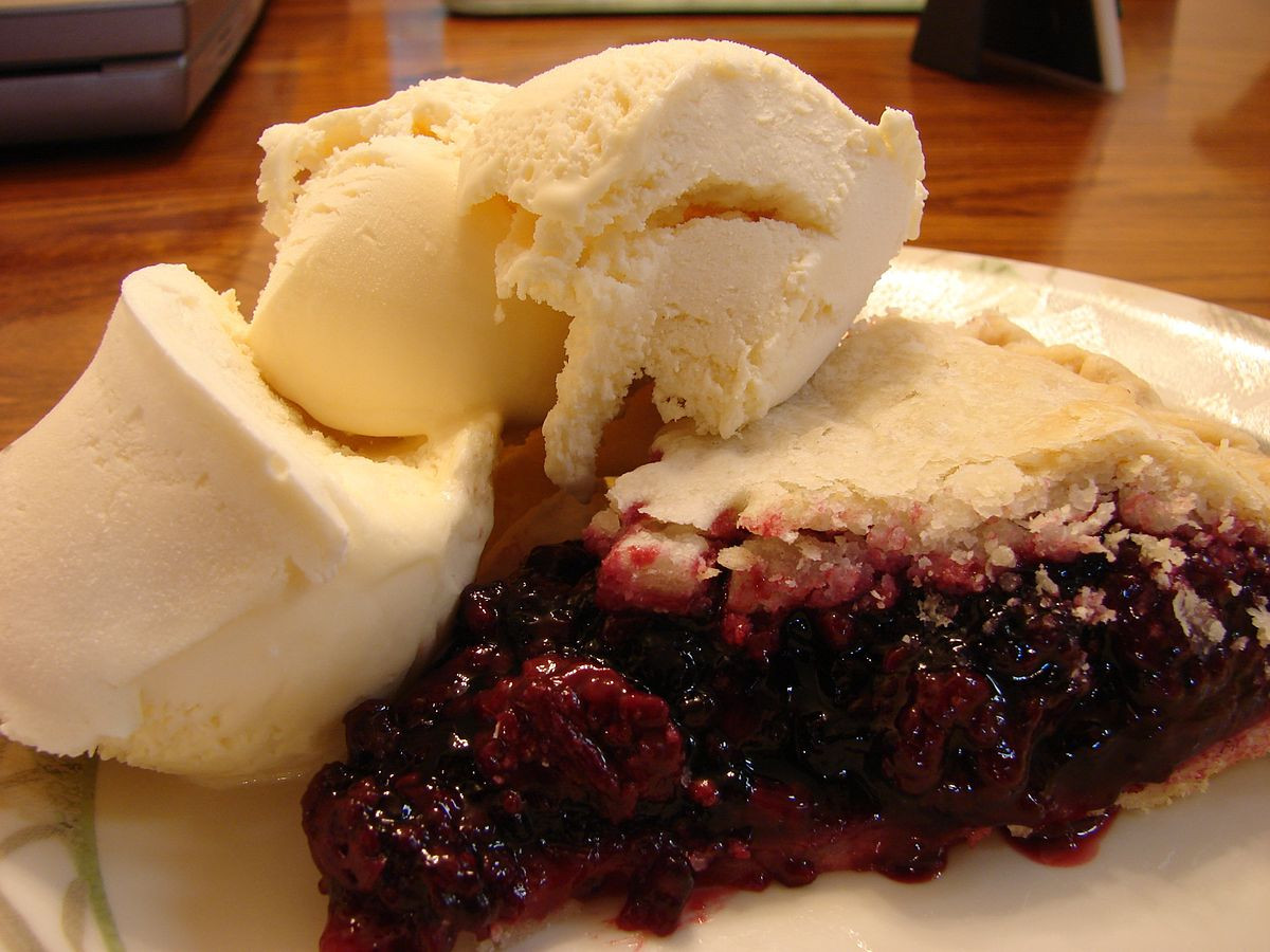 Pie And Ice Cream
 Blackberry pie
