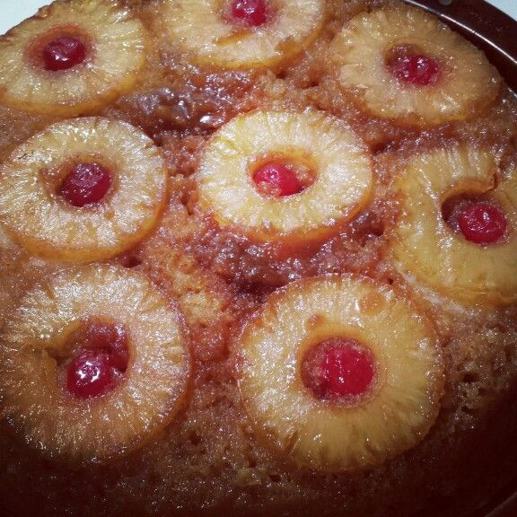 Pineapple Upside Down Cake Pioneer Woman
 Pioneer woman pineapple upside down cake from the cast