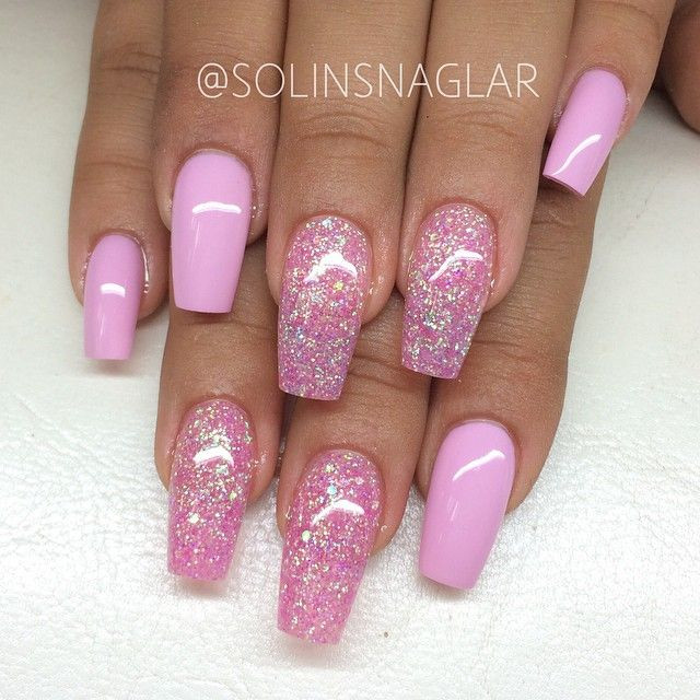 Pink Glitter Nails Acrylic
 The 25 best Pink glitter nails ideas on Pinterest